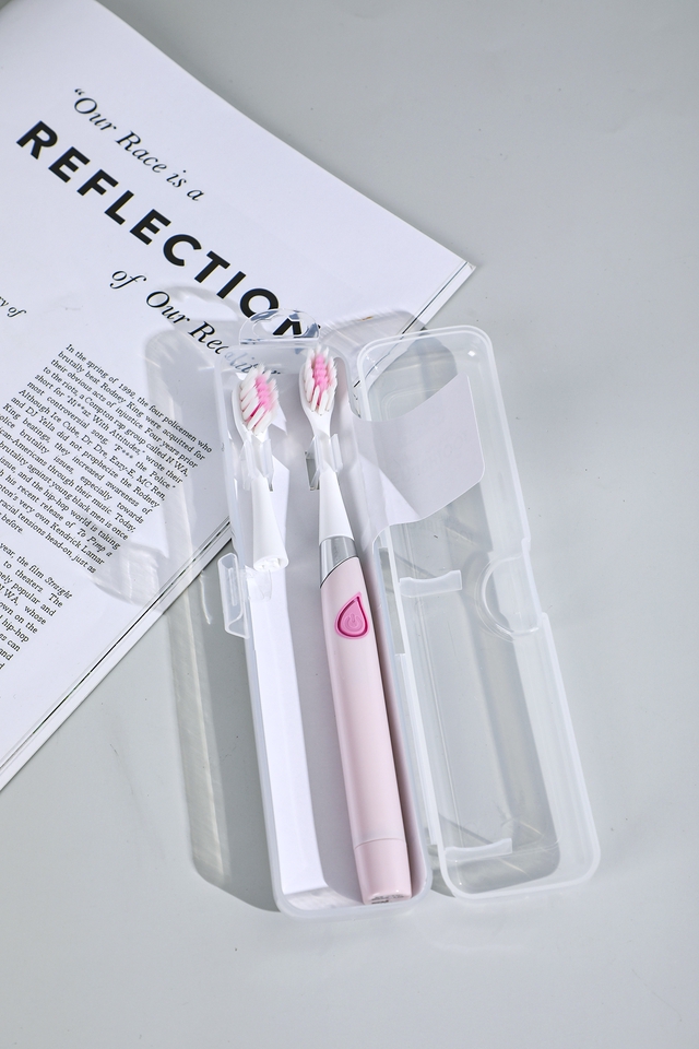 brosse-a-dents-electrique-a-onde-sonore-yoyoso-tarte